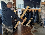 Long axis automatic lathe